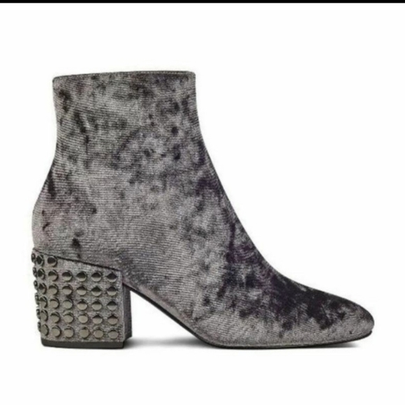 NIB Kendall + Kylie Velvet Ankle High Block Heels - Picture 2 of 5